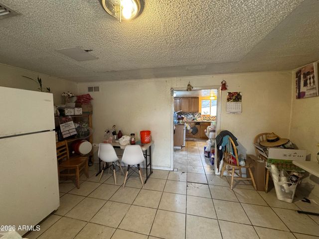 740 W CINNABAR Avenue, Phoenix, AZ 85021