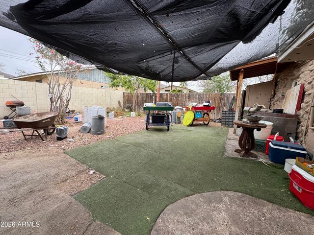 740 W CINNABAR Avenue, Phoenix, AZ 85021