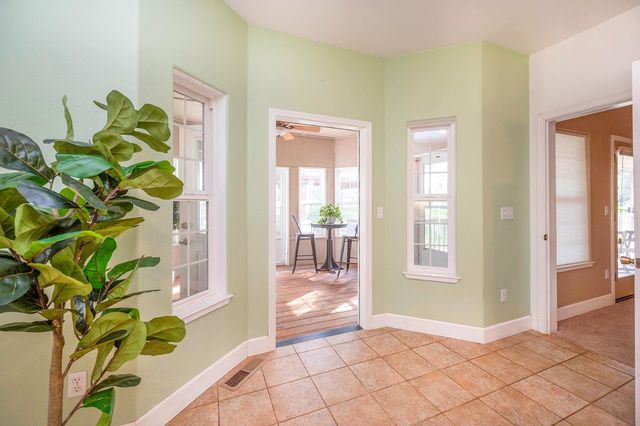 4880 Montaire Dr, Shingle Springs, CA 95682