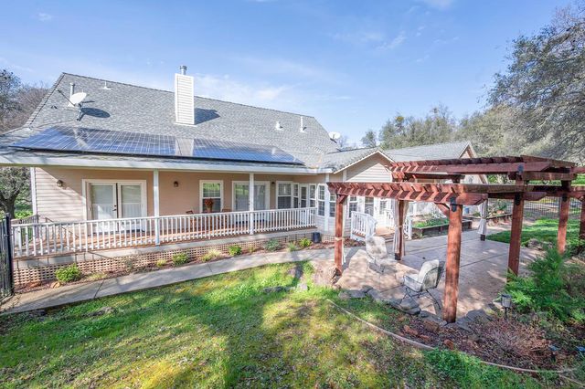 4880 Montaire Dr, Shingle Springs, CA 95682