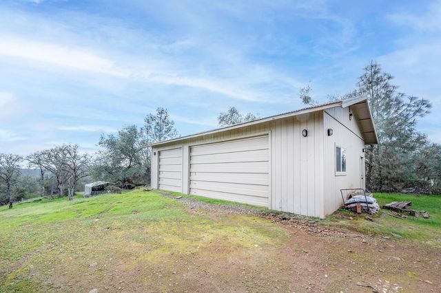 4880 Montaire Dr, Shingle Springs, CA 95682