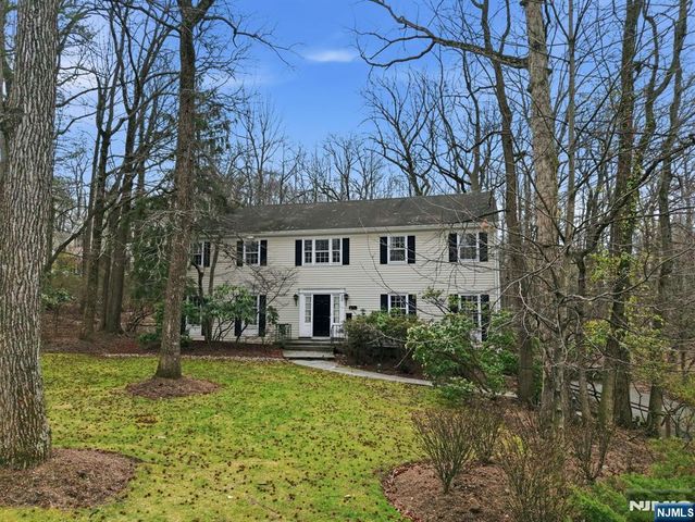 258 Highwood Avenue, Tenafly, NJ 07670