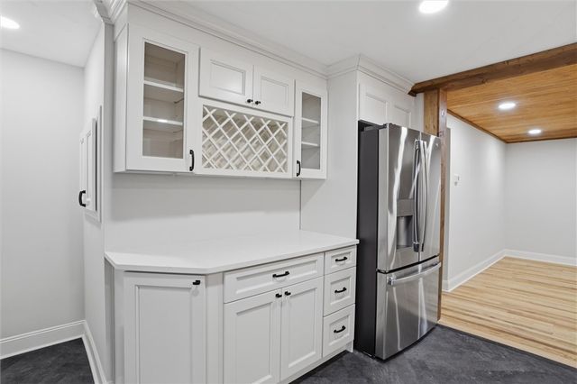 223 Vaneal Rd, South Franklin, PA 15301
