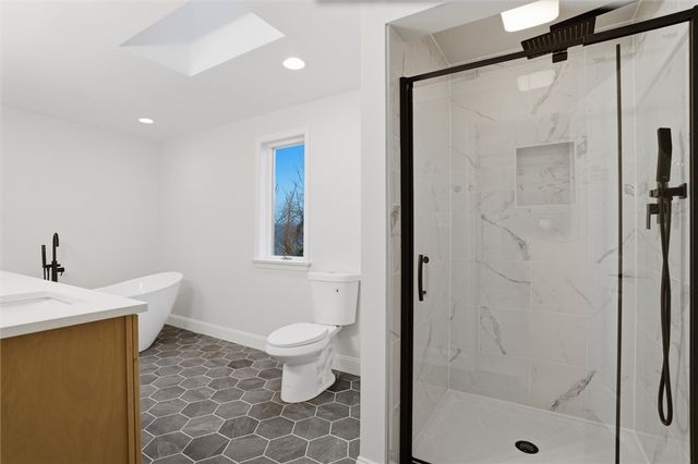 223 Vaneal Rd, South Franklin, PA 15301
