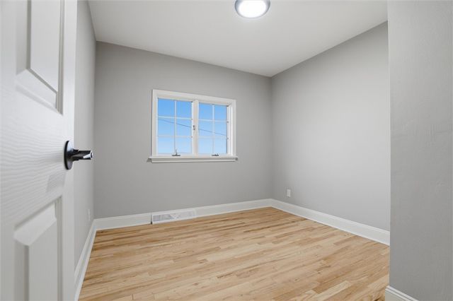 223 Vaneal Rd, South Franklin, PA 15301