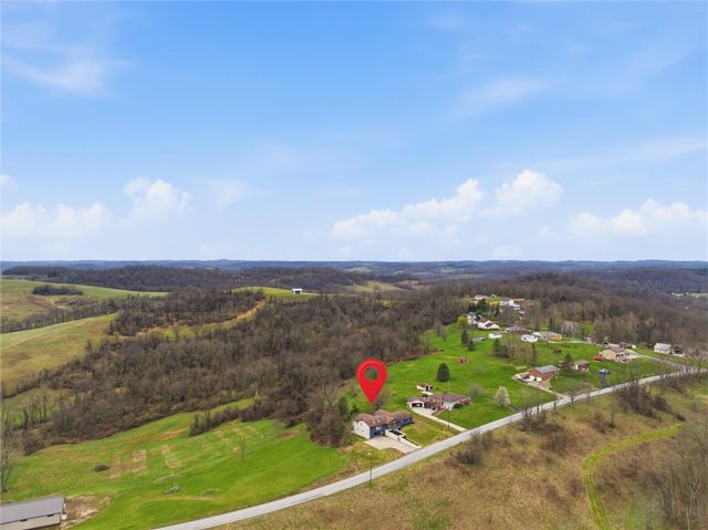 223 Vaneal Rd, South Franklin, PA 15301