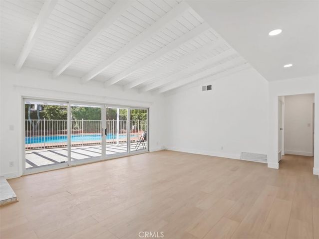 23119 Gainford Street, Woodland Hills, CA 91364