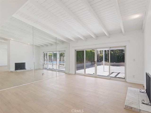 23119 Gainford Street, Woodland Hills, CA 91364