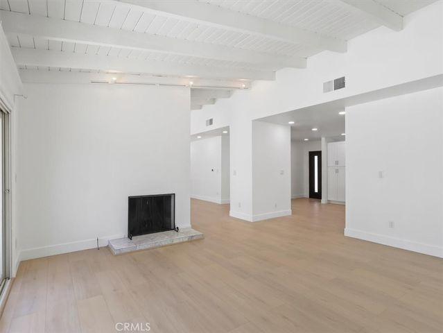 23119 Gainford Street, Woodland Hills, CA 91364