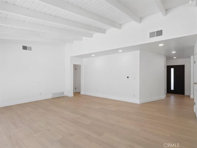 23119 Gainford Street, Woodland Hills, CA 91364