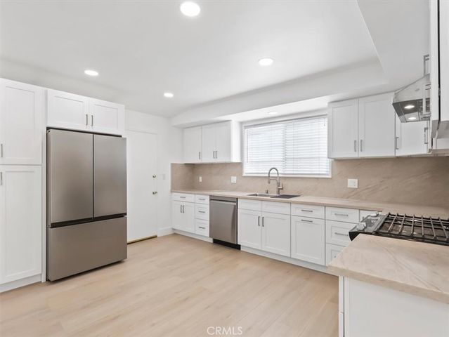 23119 Gainford Street, Woodland Hills, CA 91364
