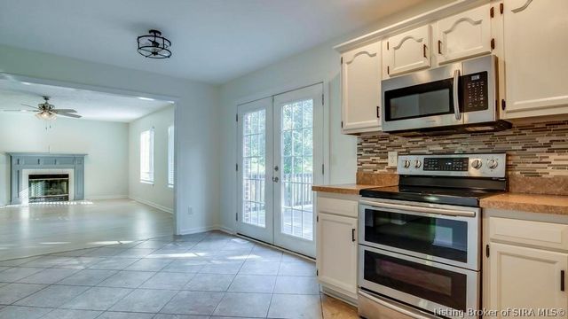 605 Buck Boulevard, Clarksville, IN 47172