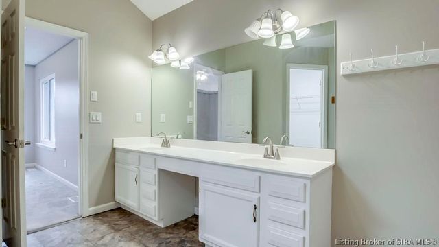 605 Buck Boulevard, Clarksville, IN 47172