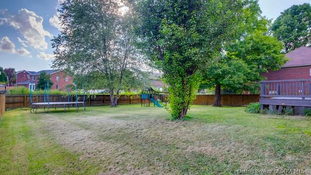605 Buck Boulevard, Clarksville, IN 47172
