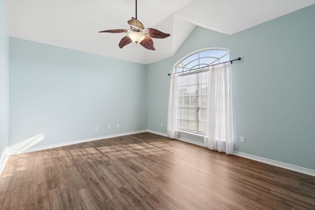 1433 Brazos Boulevard, Lewisville, TX 75077