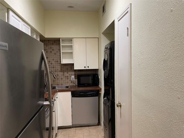 8055 Cambridge Street 79, Houston, TX 77054