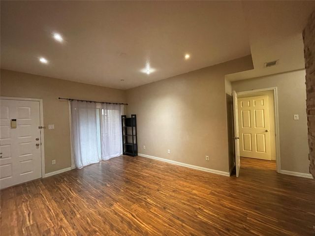 8055 Cambridge Street 79, Houston, TX 77054