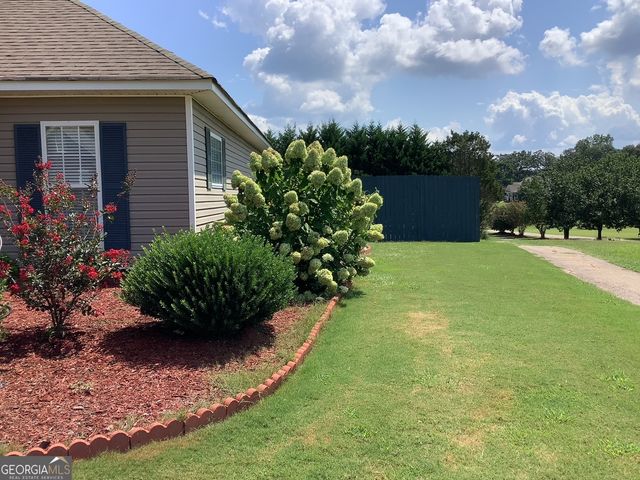 1429 Fairway Drive, Roanoke, AL 36274