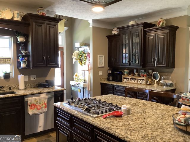 1429 Fairway Drive, Roanoke, AL 36274