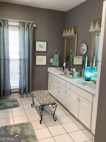 1429 Fairway Drive, Roanoke, AL 36274