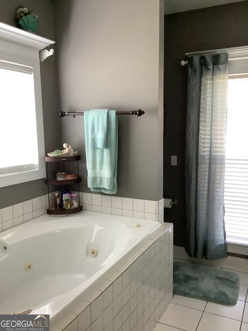 1429 Fairway Drive, Roanoke, AL 36274