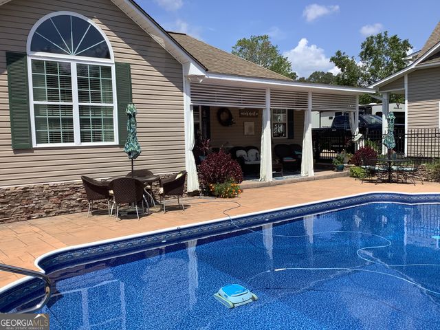 1429 Fairway Drive, Roanoke, AL 36274