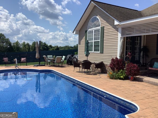 1429 Fairway Drive, Roanoke, AL 36274