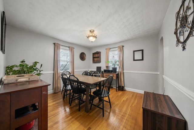 285 Den Quarry Rd, Lynn, MA 01904