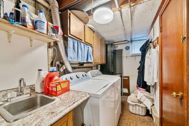 285 Den Quarry Rd, Lynn, MA 01904