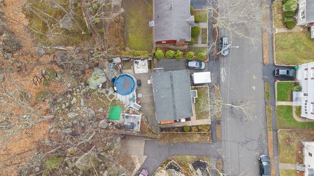 285 Den Quarry Rd, Lynn, MA 01904