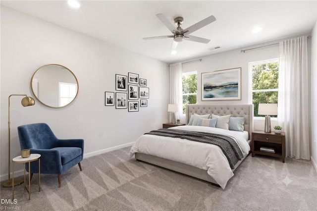 803 Lakeside Avenue, Burlington, NC 27521