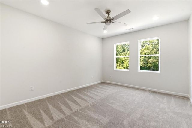 803 Lakeside Avenue, Burlington, NC 27521
