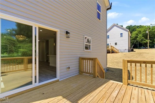 803 Lakeside Avenue, Burlington, NC 27521