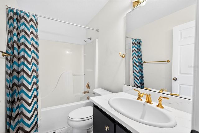 24 PECAN PASS RUN, Ocala, FL 34472