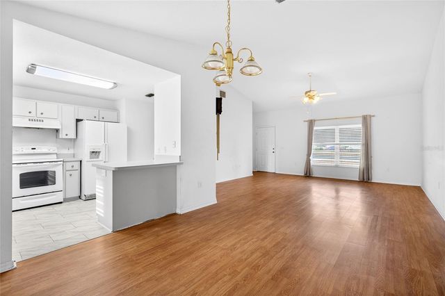 24 PECAN PASS RUN, Ocala, FL 34472