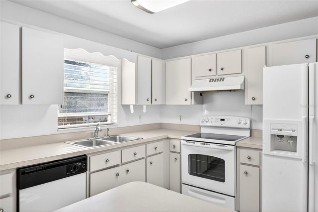 24 PECAN PASS RUN, Ocala, FL 34472