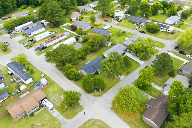 615 Burcale Road Circle, Myrtle Beach, SC 29579