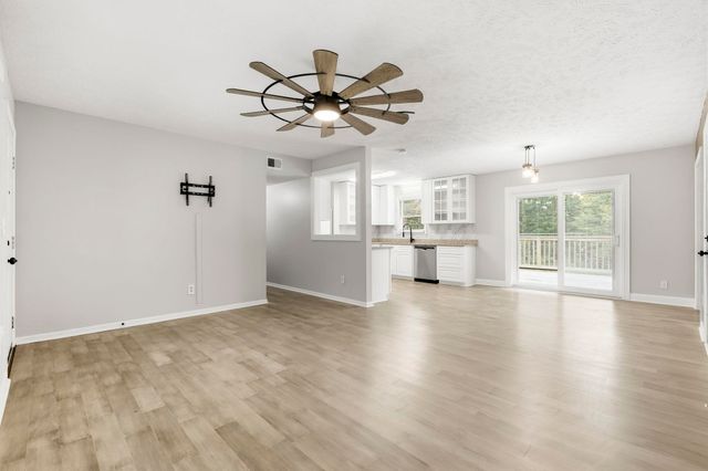 615 Burcale Road Circle, Myrtle Beach, SC 29579