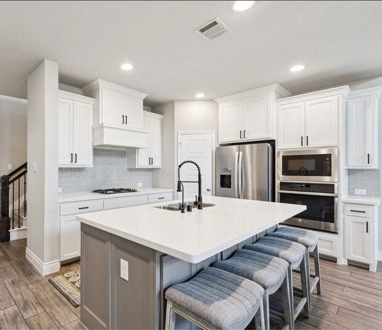 2612 Woodhill Way, Northlake, TX 76247