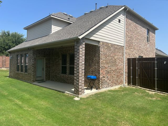 2000 Bent Creek Way, Mansfield, TX 76063