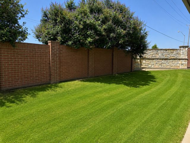 2000 Bent Creek Way, Mansfield, TX 76063