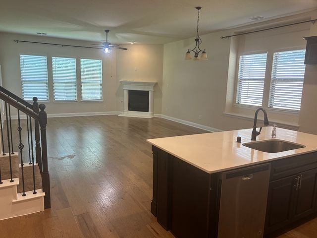 2000 Bent Creek Way, Mansfield, TX 76063