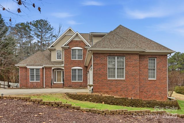 1427 Doe Ridge Lane, Fort Mill, SC 29715