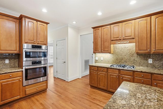 1427 Doe Ridge Lane, Fort Mill, SC 29715