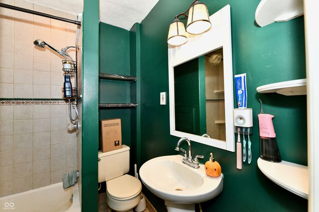 4030 Moline Drive, Indianapolis, IN 46221