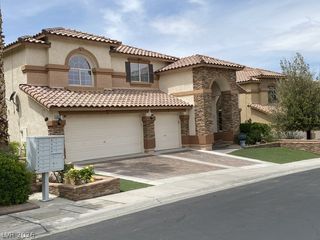 1425 VIA SAVONA Drive, Henderson, NV 89052