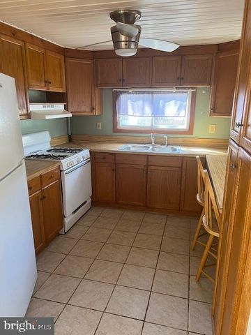 37686 HOLLY ST, Ocean View, DE 19970