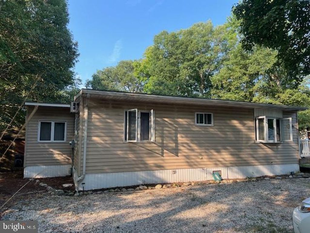 37686 HOLLY ST, Ocean View, DE 19970