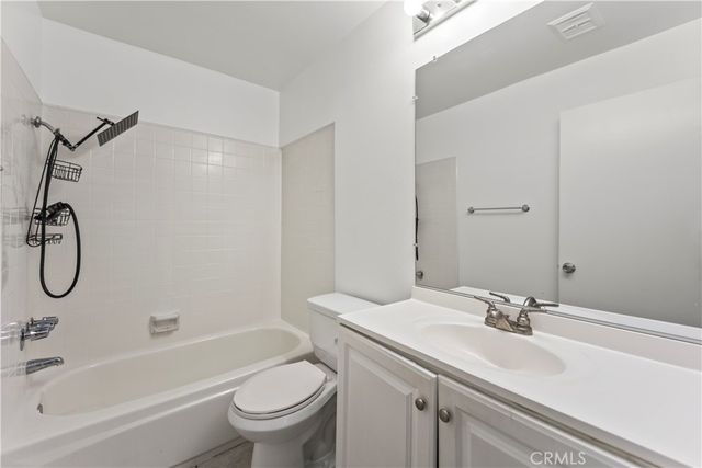 601 S Prospect 103, Redondo Beach, CA 90277