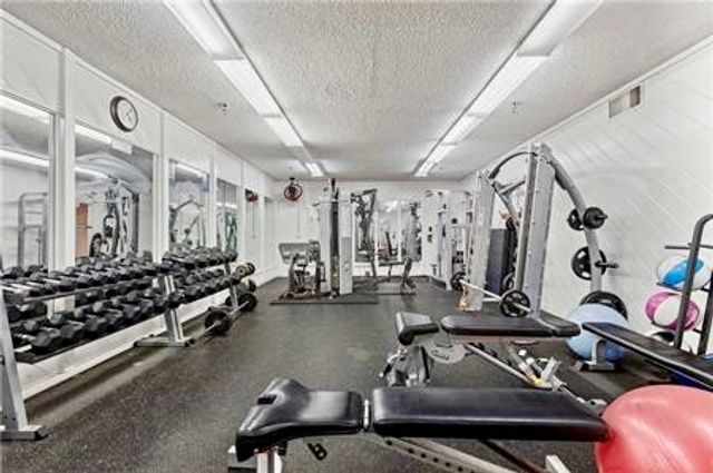 601 S Prospect 103, Redondo Beach, CA 90277